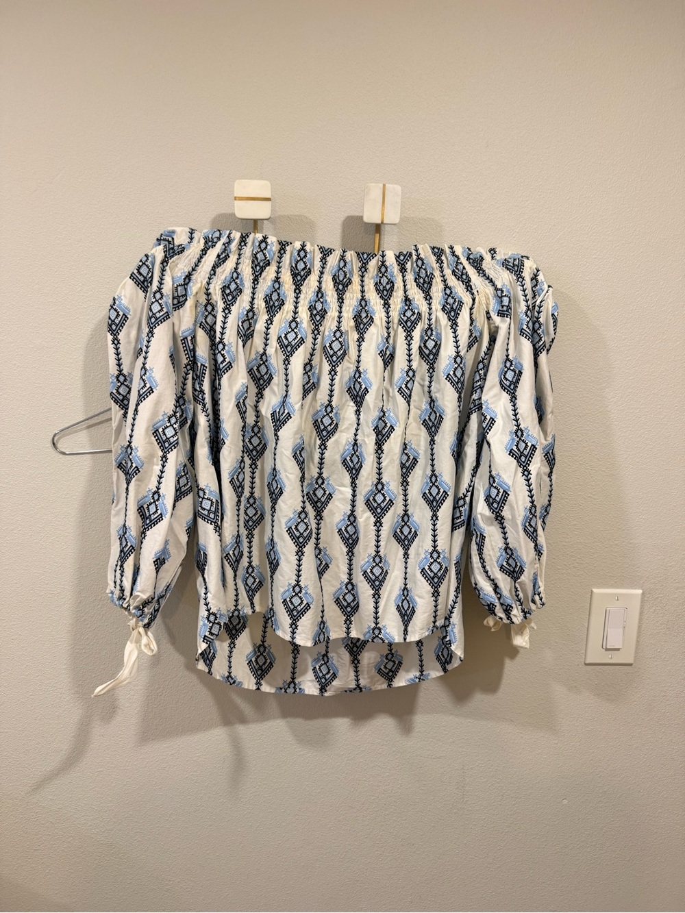 Off-Shoulder Blue & White Patterned Peasant Top Caroline constas